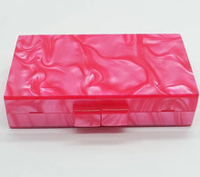 Cargar imagen en el visor de la galería, Bolso rosa Barbie fashion acrílico perlas 18x10x5cm