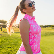 Cargar imagen en el visor de la galería, Barbie fashion: Pink Golf Camiseta para ella sin mangas.