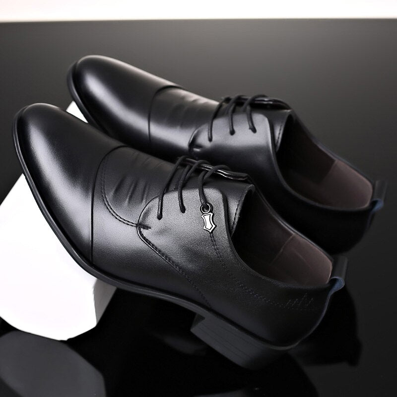 Zapatos para hombre discount con tacon oculto