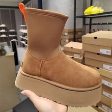 Cargar imagen en el visor de la galería, Botas de nieve de diseñador UGG con tacon