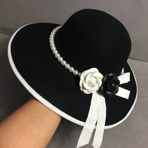 Sombrero Fedora camelia de ala ancha para mujer, perlas.