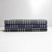 Cargar imagen en el visor de la galería, Pantalon lapiz cuadros hombre Christos outfit poliester. Joggers 2XL
