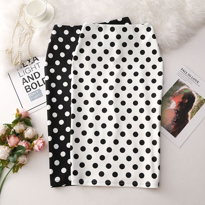 KISS DOT: Falda tubo lunares blanco y negro. 5XL