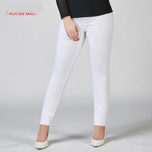 Cargar imagen en el visor de la galería, New Plus Size Fat 40-100kg Women Summer Skinny Denim Jeans For Female Black White Skinny Jeans Stretch Pencil Pants C919