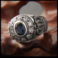 Cargar imagen en el visor de la galería, New S925 sterling silver ring exquisite crown ring inlay zircon jewelry exaggerated personality silver ring for men and women