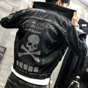 YASUGUOJI New 2019 Punk Style Fashion Skulls Patch Patchwork Jean Jacket Men Denim Jackets Streetwear Mens Ripped Denim Jacket