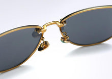 Cargar imagen en el visor de la galería, Revel: Gafas de sol de lujo mujer polarizadas metalizadas uv400 Impresionantes