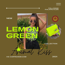 Cargar imagen en el visor de la galería, Lemon green phone bag en PU. 15x12x7cm