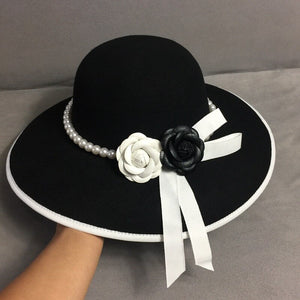Sombrero Fedora camelia de ala ancha para mujer, perlas.