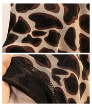 Cargar imagen en el visor de la galería, Fondo de armario: Camiseta nylon cuello alto animal print Leopardo. 3XL|