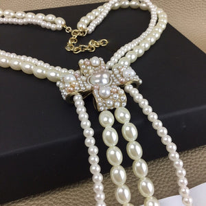 Collar de perlas de Cruz de Camelia para fiesta, joyería de moda de alta calidad.