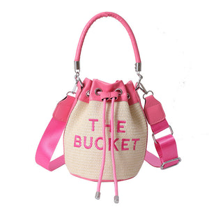 The Bucket en colores paja y PU.