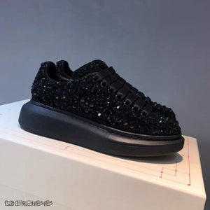 Zapatos piel oveja blancos clásicos con diamantes de imitación, McQueen glitter. 35-44