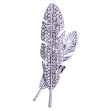 Cargar imagen en el visor de la galería, Broche pin plumas huecas hombre, diamantes imitación